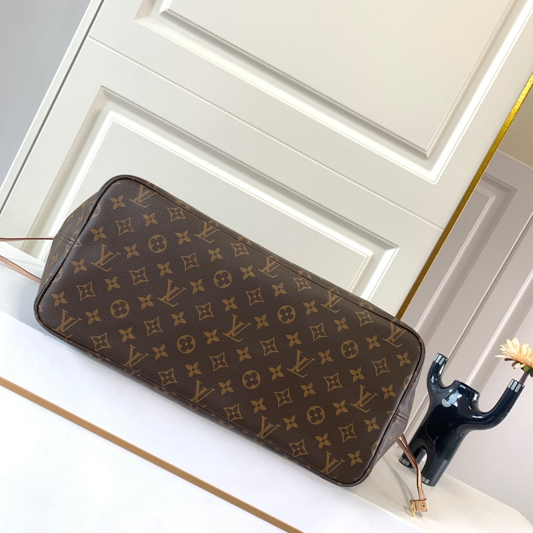 LVNEVERFULL1.4_008c1943-a08f-4899-beed-3e6051f89c52