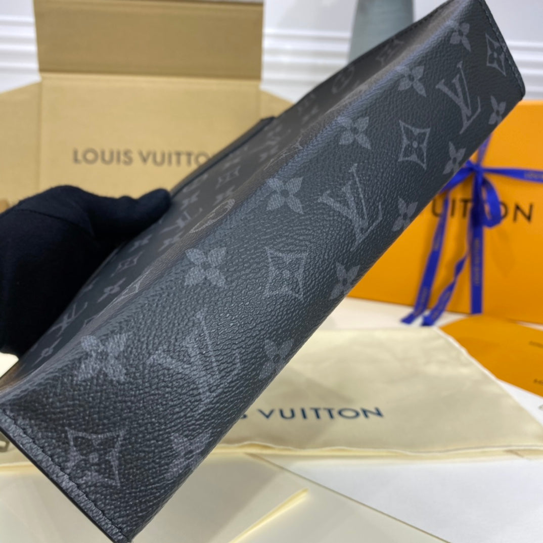 LVPOCHETTE1.3_da87ec50-8364-4342-8dca-c55dc6205e7d