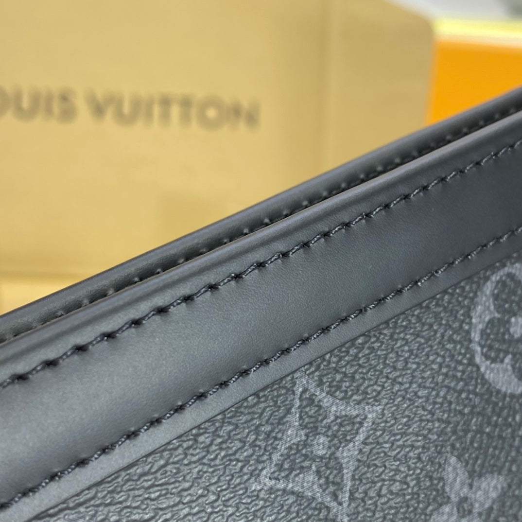 LVPOCHETTE1.7_d54b57b5-f46f-4bb2-bbcb-ccd12b95f020
