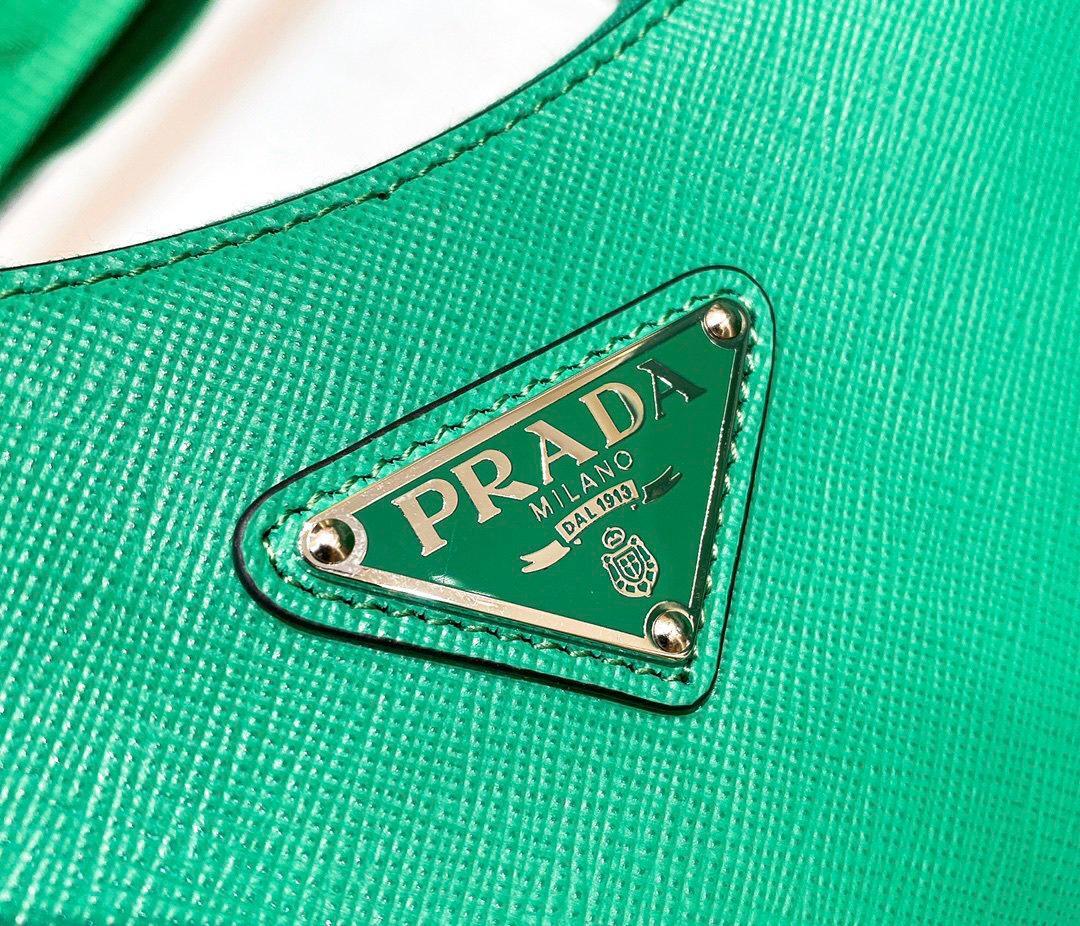 PRADA3.8_6e0c0cf2-dc39-4955-a23c-4cf48d71efd4
