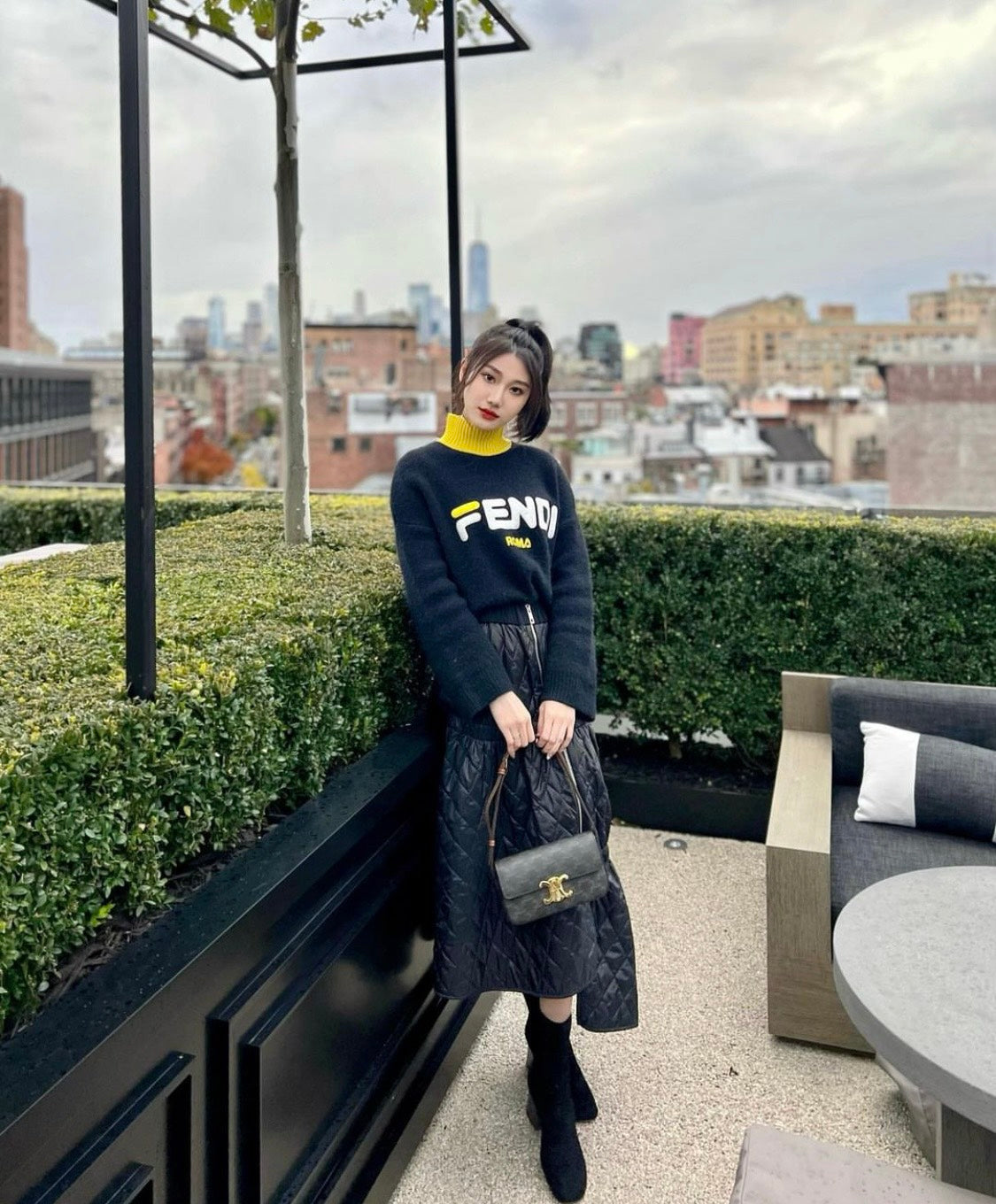 celine-shoulder-bag-claude-in-triomphe-canvas-and-calfskin-tan-194142CUZ-04LU-authentic-blankroom-hanoi-vietnam_6